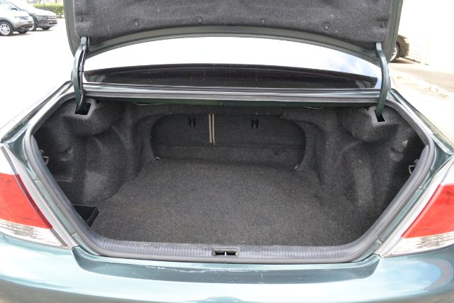 2006 Toyota Camry XLE V6 114370A