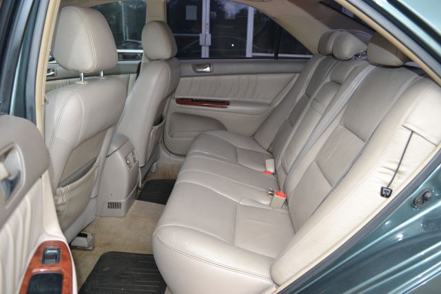 2006 Toyota Camry XLE V6 114370A