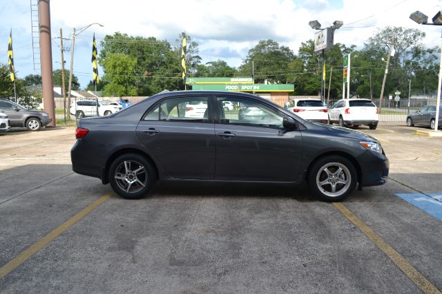 2009 Toyota Corolla LE 4-Speed AT R027099_1