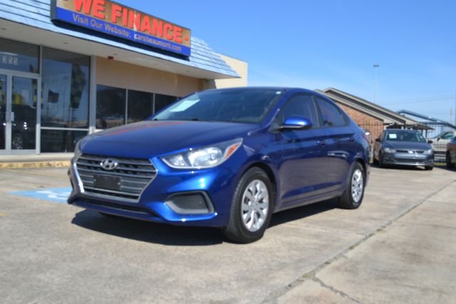 2020 Hyundai Accent SE