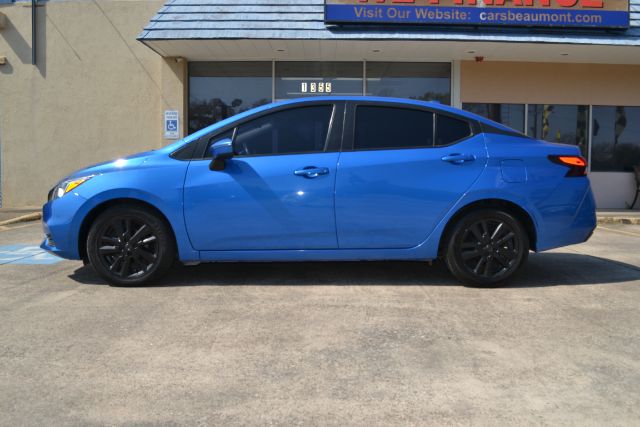 2021 Nissan Versa SV 855427