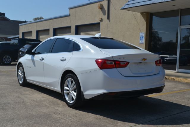 2018 Chevrolet Malibu LT 245933