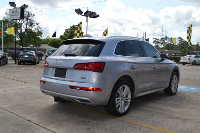 2018 Audi Q5 2.0T Premium | 2.0T Tech Premium 209099