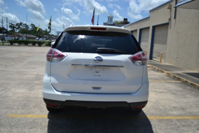 2015 Nissan Rogue SV 855425