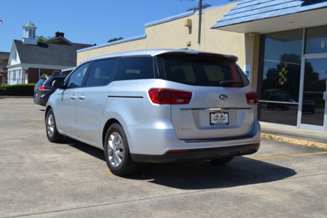 2021 Kia Sedona LX 666287