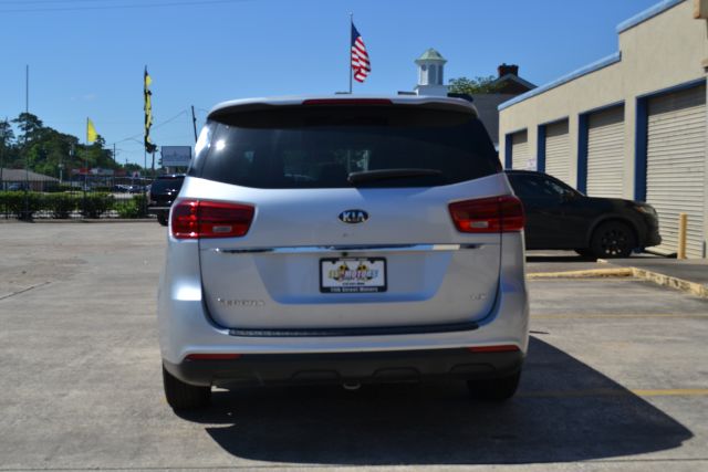2021 Kia Sedona LX 666287