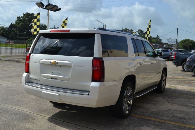 2015 Chevrolet Suburban 1500 LTZ R731685