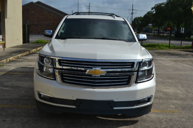 2015 Chevrolet Suburban LTZ - Photo 8