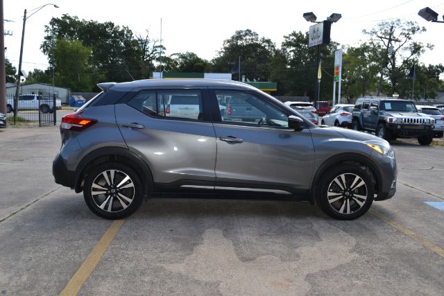2020 Nissan Kicks SR - Photo 6
