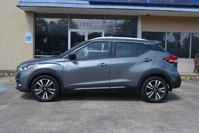 2020 Nissan Kicks SR 511591